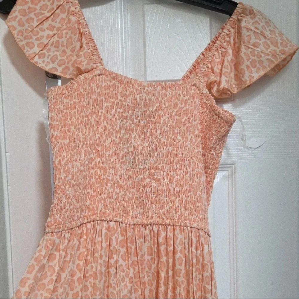 NWT Elegant Enkay Peach Leopard Smocked Midi Dress L - Picture 7 of 7